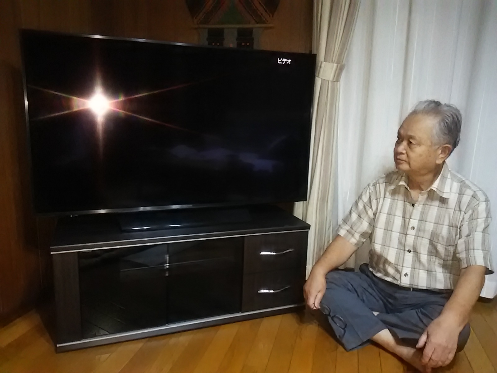 You are currently viewing 松戸市上本郷で4Kテレビとテレビ台を納品